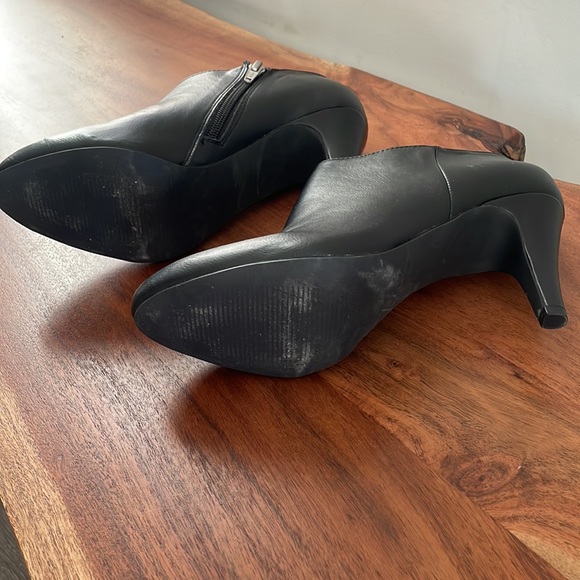 Booties for everyday or night. Like new condition. - Picture 4 of 4